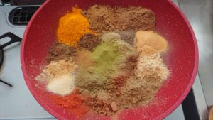 GABANのカレー粉セットでカレーをスパイスから作ってみる